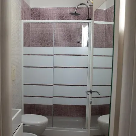 Naldiroom12 Bed & Breakfast Portici