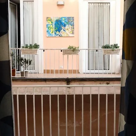 Naldiroom12 Bed & Breakfast